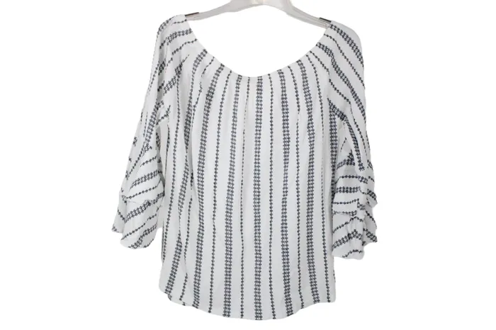 Solitaire Rings Solitaire White Blue OffTheShoulder Blouse M