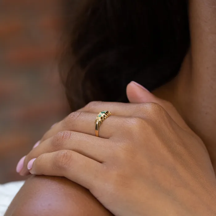 English Victorian Emerald Rose Cut Diamond and 18k Gold Ring Antique Rings