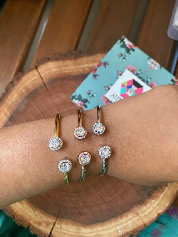 Round Twistable Flexi Diamond Bracelet attrangi1 Bracelets