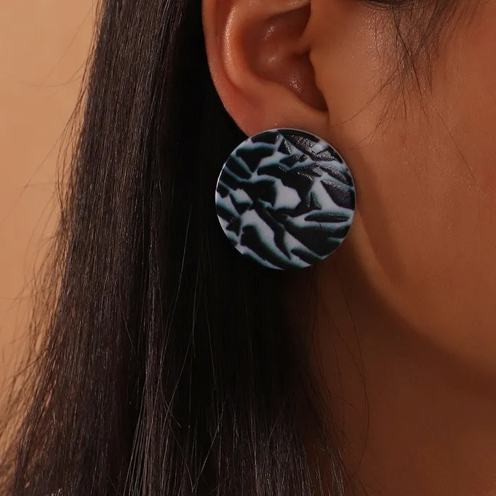 01 Earrings E1660 Round Animal Print Acrylic Earrings