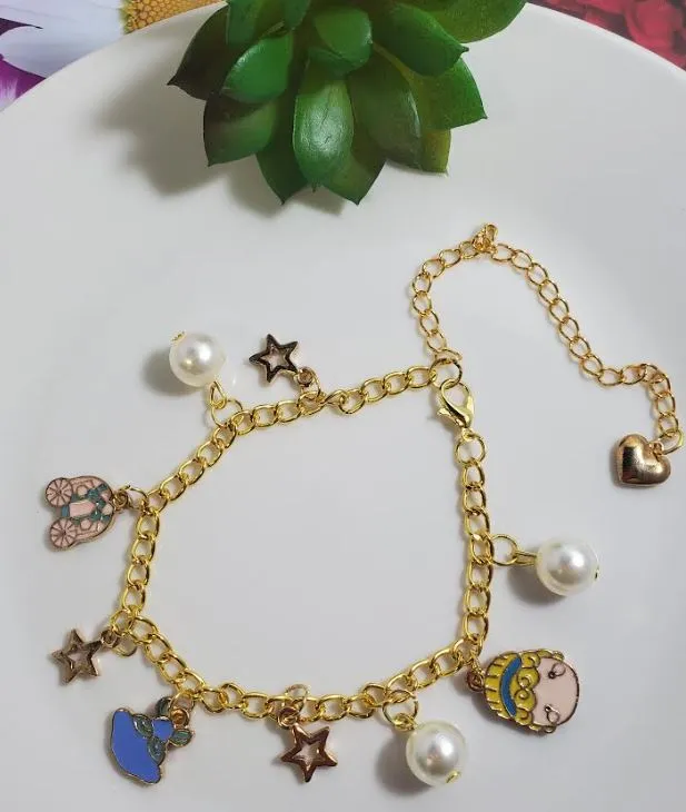 Bracelets alice B1305 Gold Pearl Star Charm Bracelet
