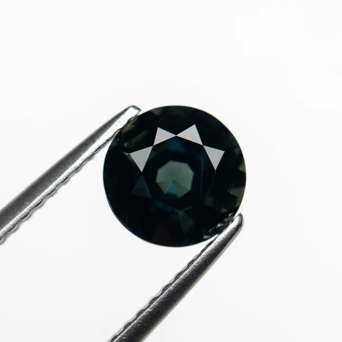 Misfit Gems Rings 184ct 705x699x476mm Round Brilliant Sapphire 2095910