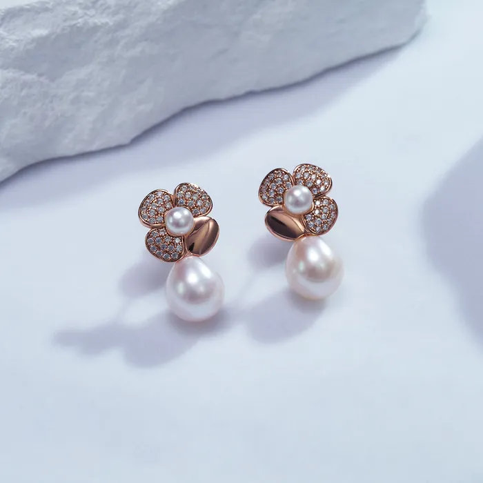 Top Grade Freshwater Pearl Earrings WE00645 GARDENS Pearly Lustre Earrings