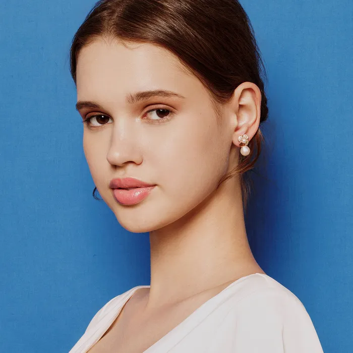 Top Grade Freshwater Pearl Earrings WE00645 GARDENS Pearly Lustre Earrings