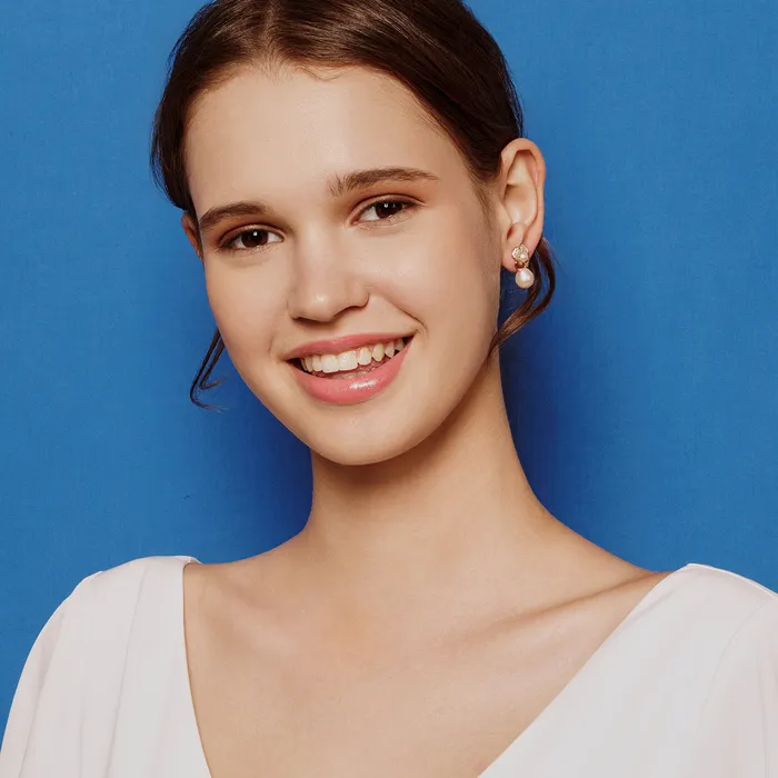 Top Grade Freshwater Pearl Earrings WE00645 GARDENS Pearly Lustre Earrings