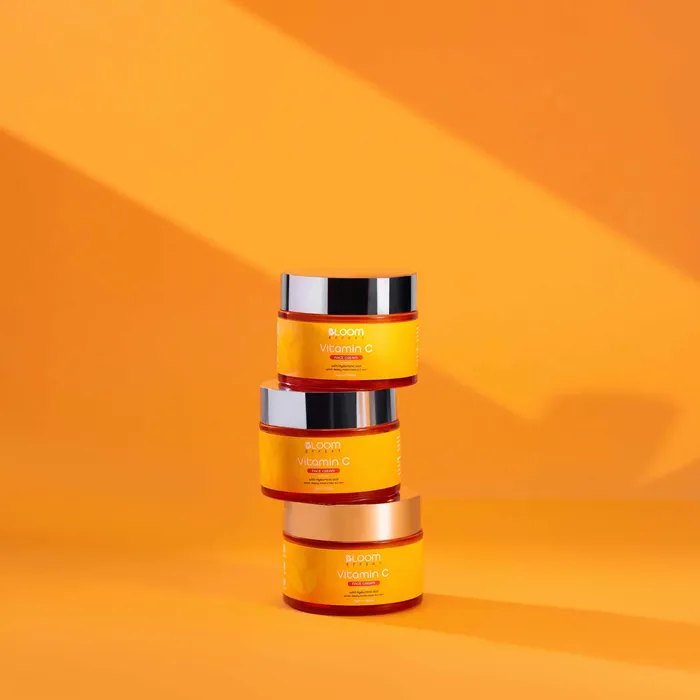VitaminC Face Cream 50gm Bloom Effekt Earrings