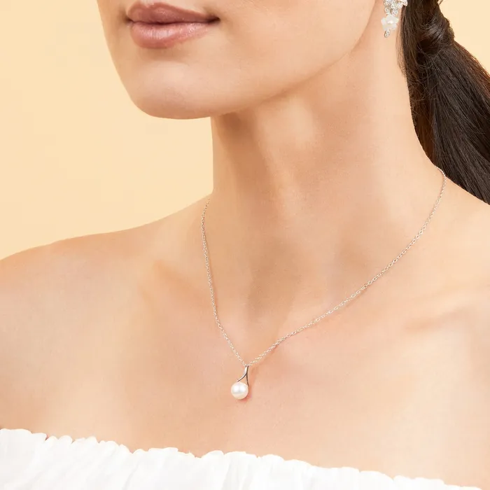 White South Sea Pearl Wren Solitaire Pendant spt Necklaces