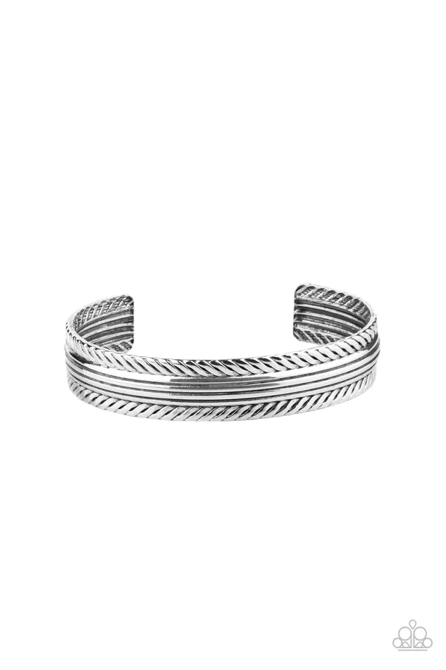 Bracelets Paparazzi Jewelry Paparazzi Bracelet METALHEAD Over Heels Silver