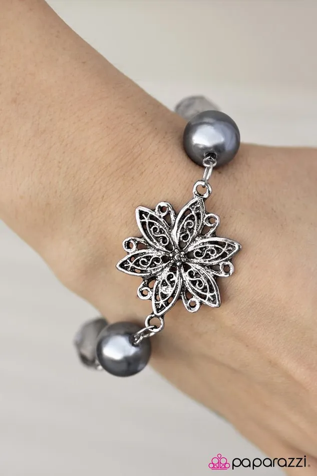 Bracelets Paparazzi Jewelry Paparazzi Bracelet One More Thing Silver