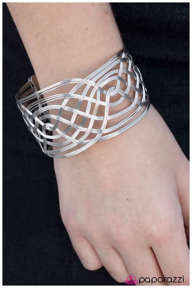 Bracelets Paparazzi Jewelry Paparazzi Bracelet The Girl Who Played With WIRE Silver Bracelets Paparazzi Jewelry Paparazzi Bracelet The Girl Who Played With WIRE Silver