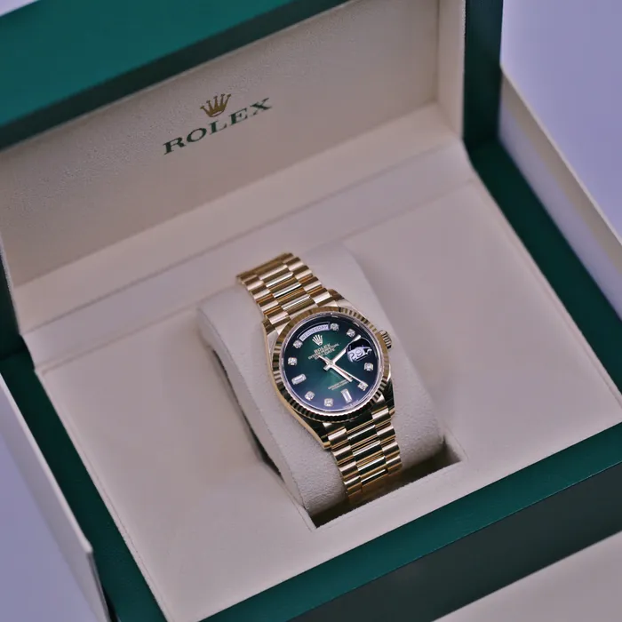 Bracelets Rolex Day Date 36mm Ref 1282380069 Green Ombre Diamond Dial 18K Yellow Gold President Bracelet Watch Rolex