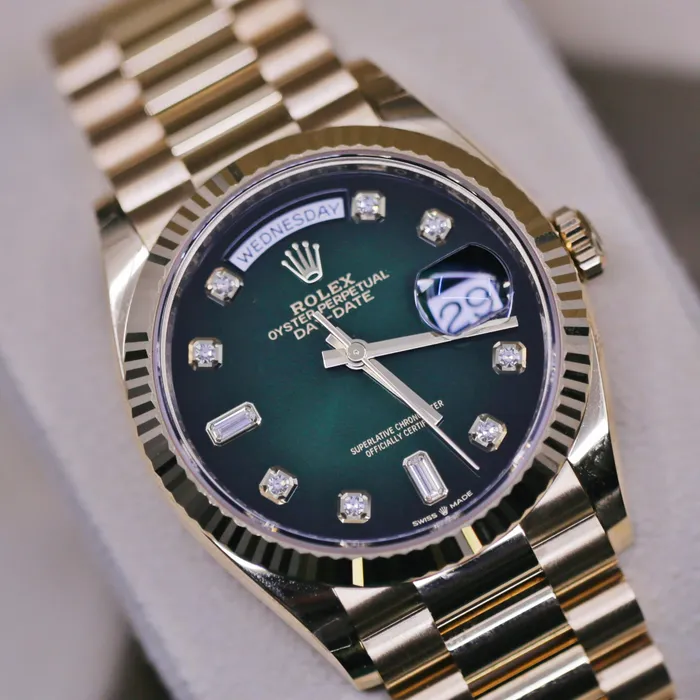 Bracelets Rolex Day Date 36mm Ref 1282380069 Green Ombre Diamond Dial 18K Yellow Gold President Bracelet Watch Rolex