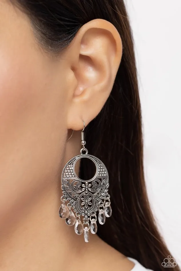 Earrings Paparazzi Jewelry Paparazzi Earring Prismatically Prairie White