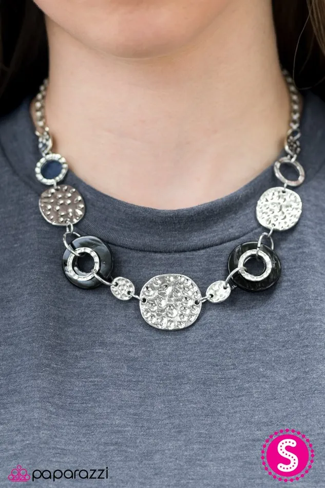 Necklaces Paparazzi Jewelry Paparazzi Necklace Endless Shores Black