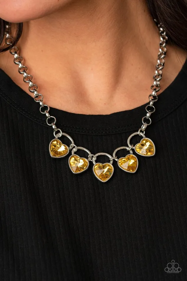 Necklaces Paparazzi Jewelry Paparazzi Necklace HEART On Your Heels Yellow