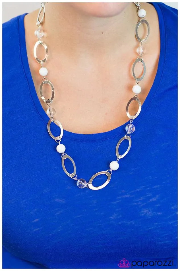 Necklaces Paparazzi Jewelry Paparazzi Necklace Leisurely Luminous White