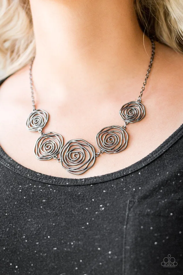 Necklaces Paparazzi Jewelry Paparazzi Necklace Rosy Rosette Black