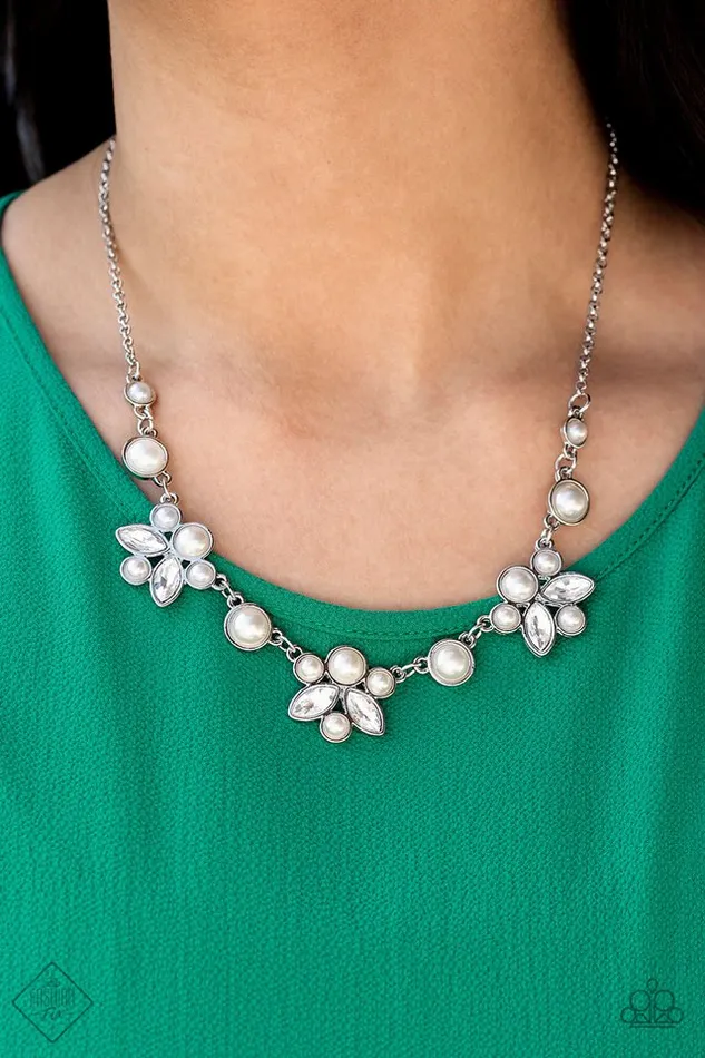 Necklaces Paparazzi Jewelry Paparazzi Necklace Royally Ever After