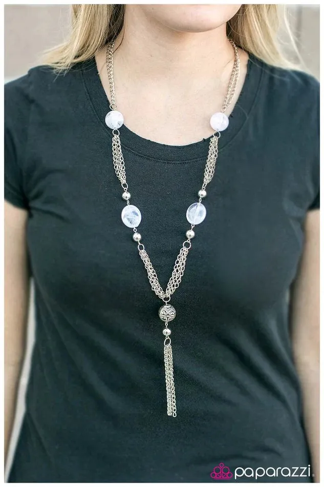 Necklaces Paparazzi Necklace Making the Rounds White Paparazzi Jewelry