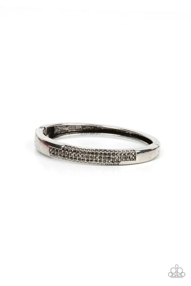 Paparazzi Bracelet ChartTopping Twinkle Silver Paparazzi Jewelry Bracelets Paparazzi Bracelet ChartTopping Twinkle Silver Paparazzi Jewelry Bracelets