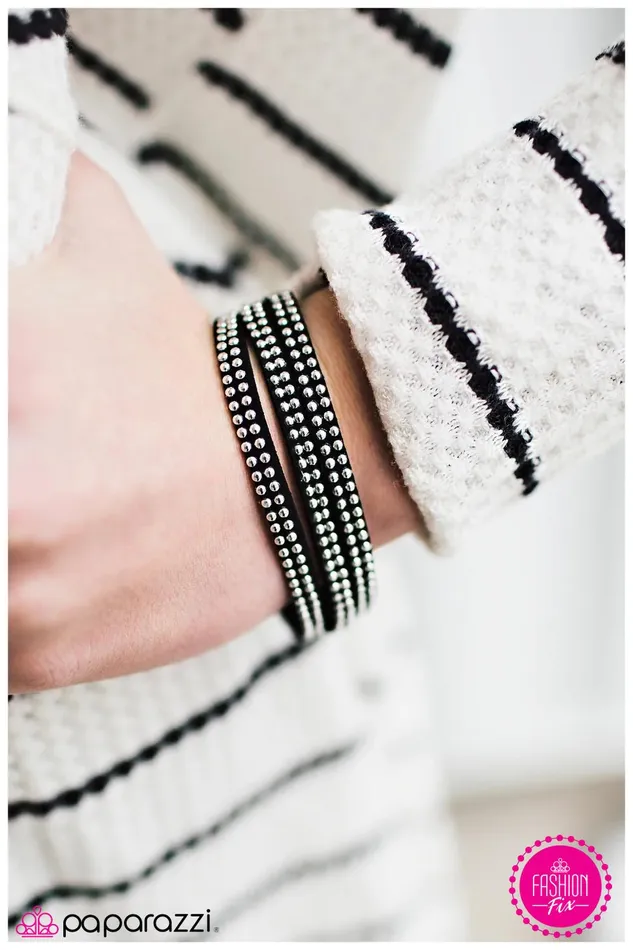 Paparazzi Jewelry Bracelets Paparazzi Bracelet I Dont Do Duets Black