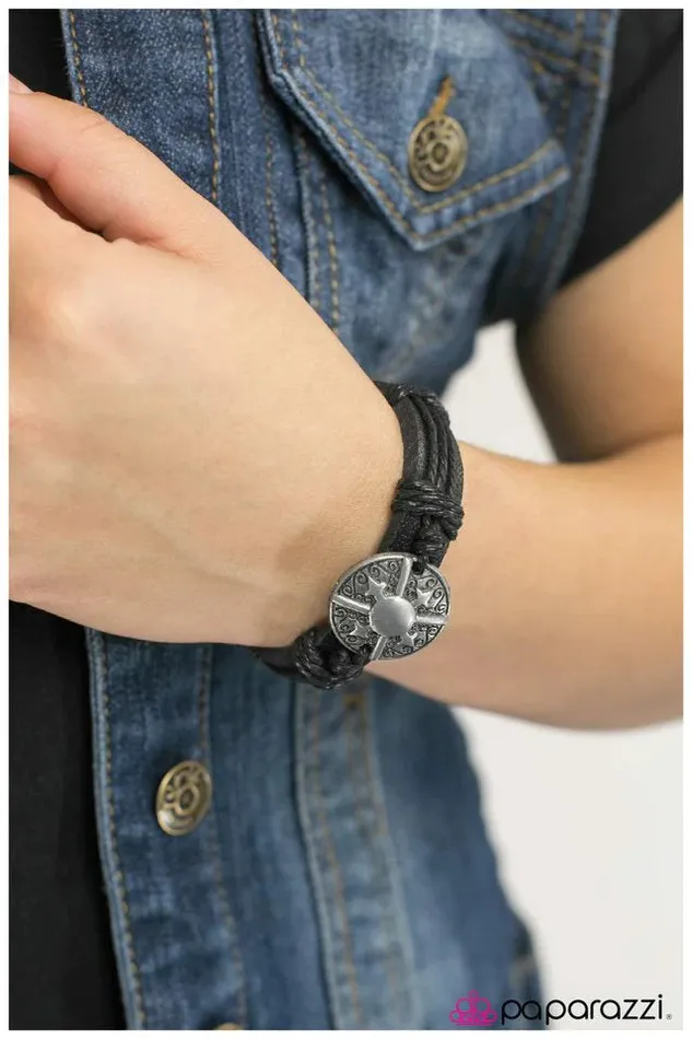 Paparazzi Jewelry Bracelets Paparazzi Bracelet Knights Of The Round Table Black