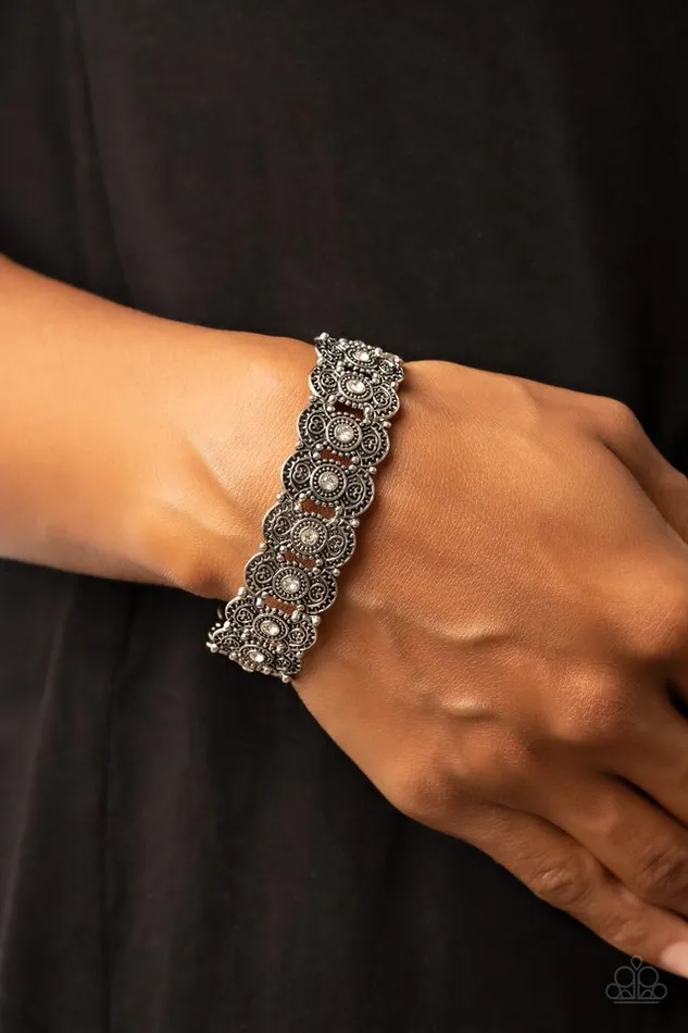 Paparazzi Jewelry Bracelets Paparazzi Bracelet Rapturous Romance White