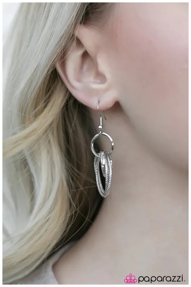 Paparazzi Jewelry Earrings Paparazzi Earring Meridian Melody Silver