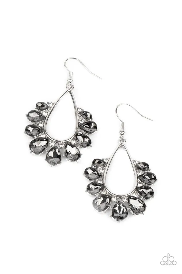 Paparazzi Jewelry Earrings Paparazzi Earring Two Can Play That Game Silver Paparazzi Jewelry Earrings Paparazzi Earring Two Can Play That Game Silver