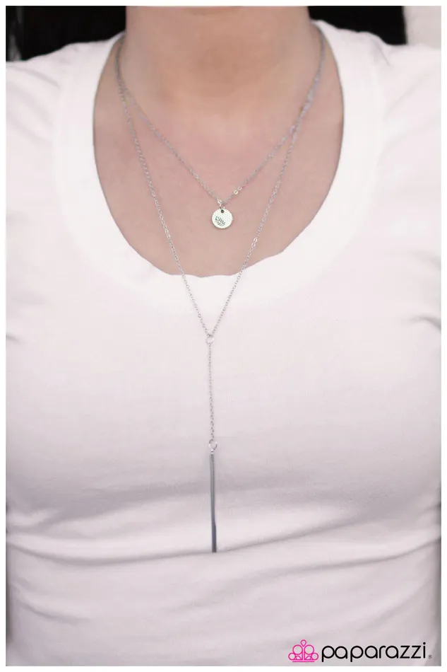 Paparazzi Jewelry Necklaces Paparazzi Necklace So BAR So Good Silver