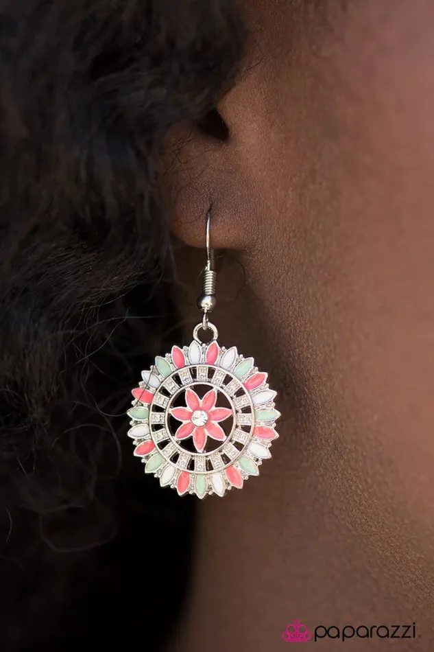 Paparazzi Jewelry Paparazzi Earring Primrose Pinwheels Multi Earrings