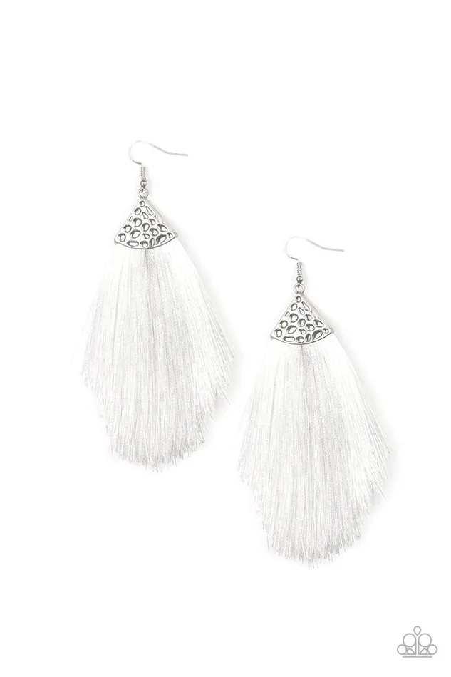 Paparazzi Jewelry Paparazzi Earring Tassel Tempo White Earrings Paparazzi Jewelry Paparazzi Earring Tassel Tempo White Earrings