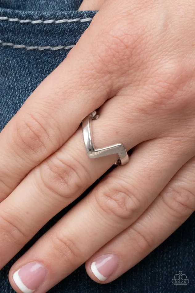 Paparazzi Jewelry Paparazzi Ring Global Shock Silver Rings