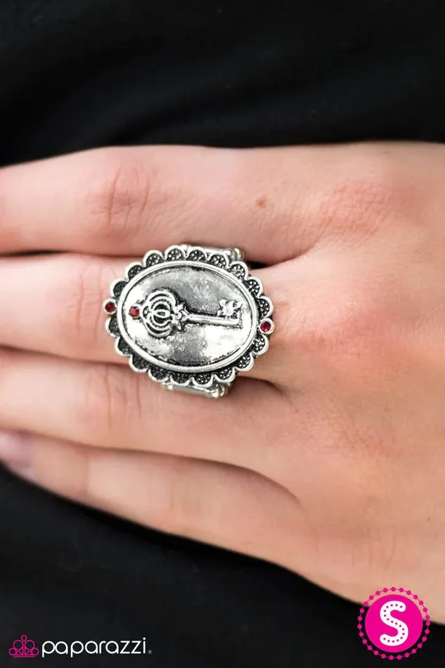 Paparazzi Jewelry Rings Paparazzi Ring Master Key Red