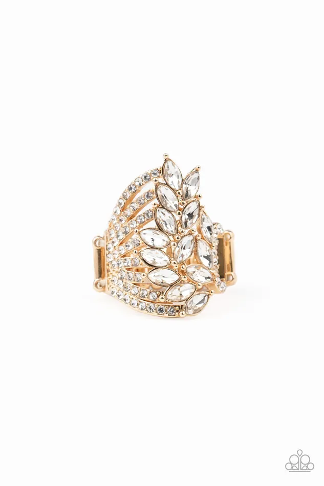 Paparazzi Jewelry Rings Paparazzi Ring Oct LOP ClearCut Cascade Gold Paparazzi Jewelry Rings Paparazzi Ring Oct LOP ClearCut Cascade Gold