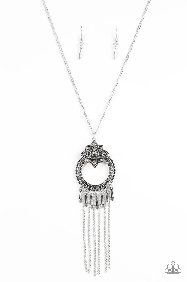 Paparazzi Necklace My Main MANTRA Silver Paparazzi Jewelry Necklaces
