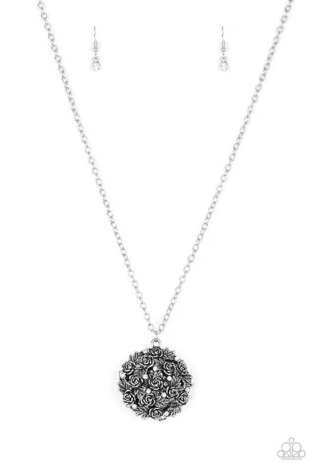 Paparazzi Necklace Royal In Roses White Paparazzi Jewelry Necklaces