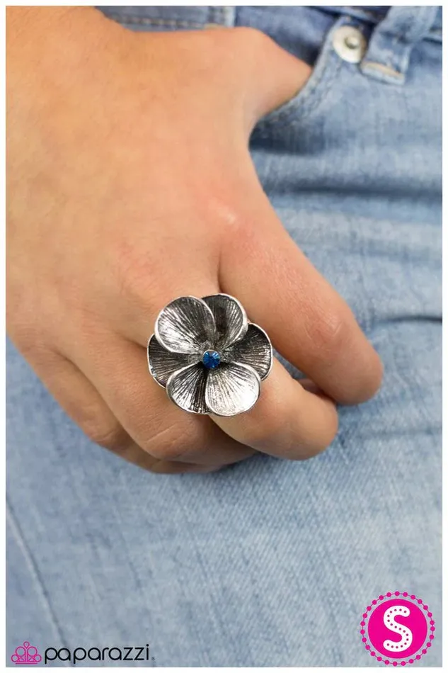Paparazzi Ring Dirty Dancing Blue Paparazzi Jewelry Rings