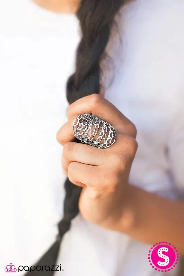 Rings Paparazzi Jewelry Paparazzi Ring Air on the Side of Gorgeous Silver