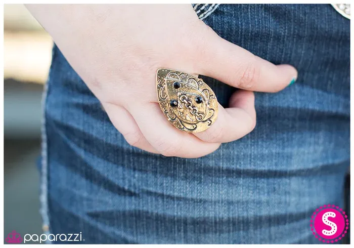 Rings Paparazzi Jewelry Paparazzi Ring Look Me In the Eye Brass
