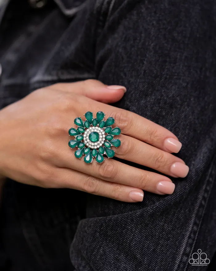 Rings Paparazzi Jewelry Paparazzi Ring Steady Shimmer Green