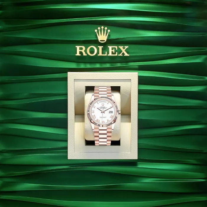 Rolex Day Date 36mm Ref 1282350052 White Roman Dial 18K Rose Gold President Bracelet Watch Rolex Bracelets