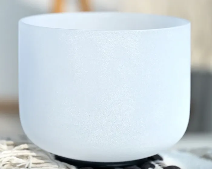 24 Inch Extra Large White Frosted Quartz Crystal Singing Bowl FREE Mallet and ORing C Rings