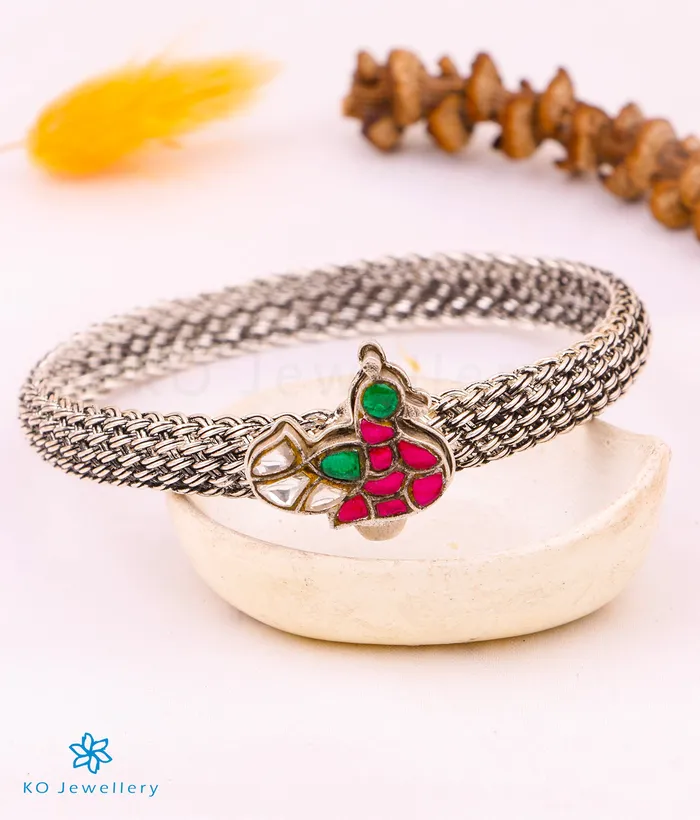 Silversmith Bracelets The Madhula Silver Kada Bracelet Size22242628