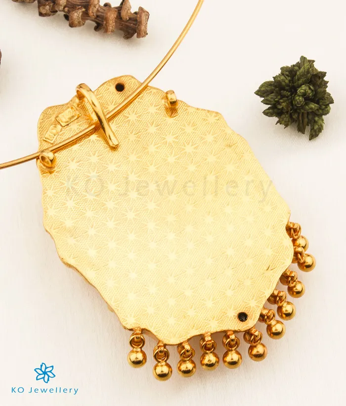 Silversmith Necklaces The Dharini Nakkasi Silver Lakshmi Pendant Thin Chain
