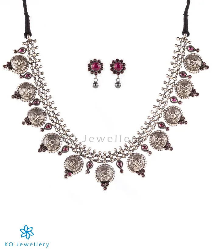 Silversmith Necklaces The Vartula Silver Necklace