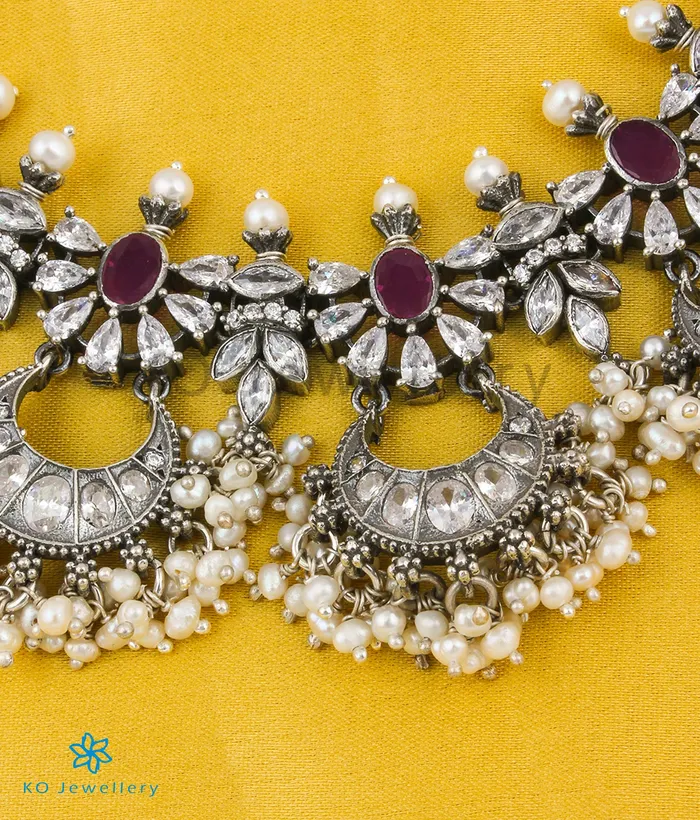 The Kamalini Silver Pearl Necklace Silversmith Necklaces