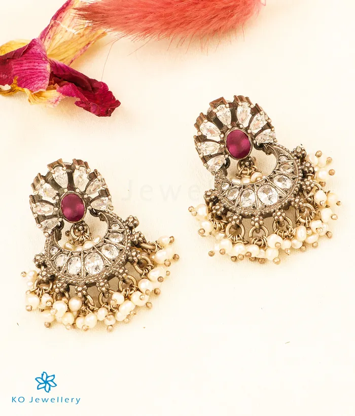 The Kamalini Silver Pearl Necklace Silversmith Necklaces