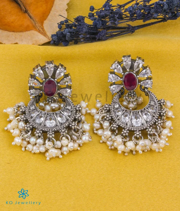 The Kamalini Silver Pearl Necklace Silversmith Necklaces