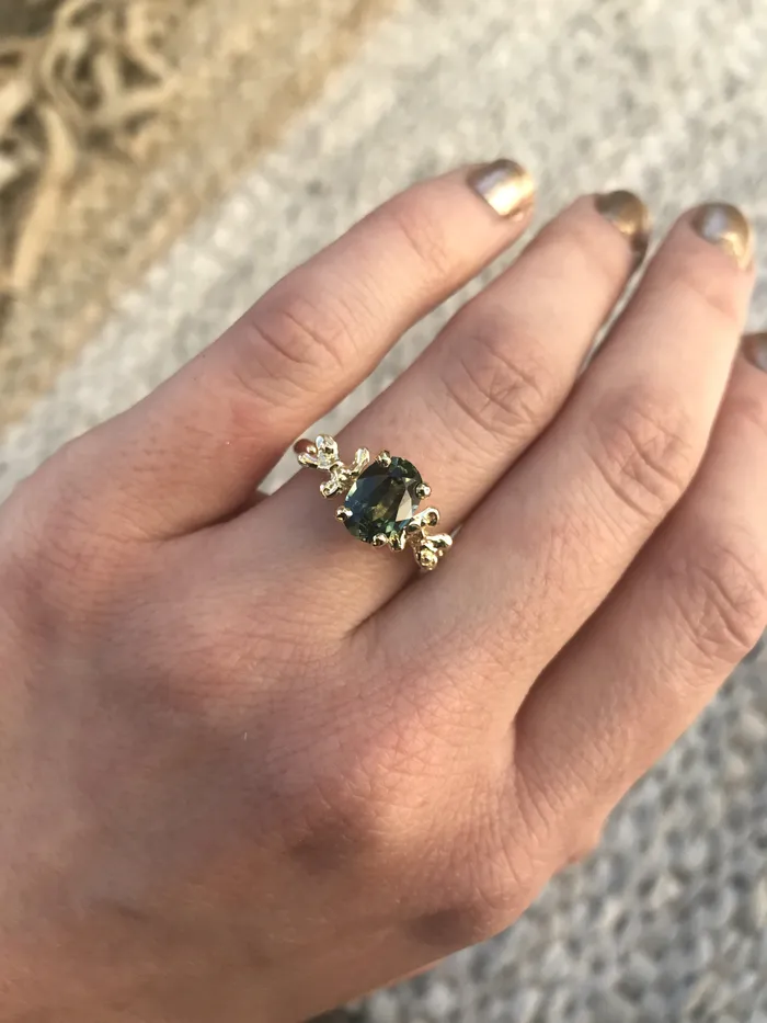 175ct Oval Green Blue Sapphire Prong Set Mermaid Solitaire Ring in 18k Yellow Gold Anueva Jewelry Rings